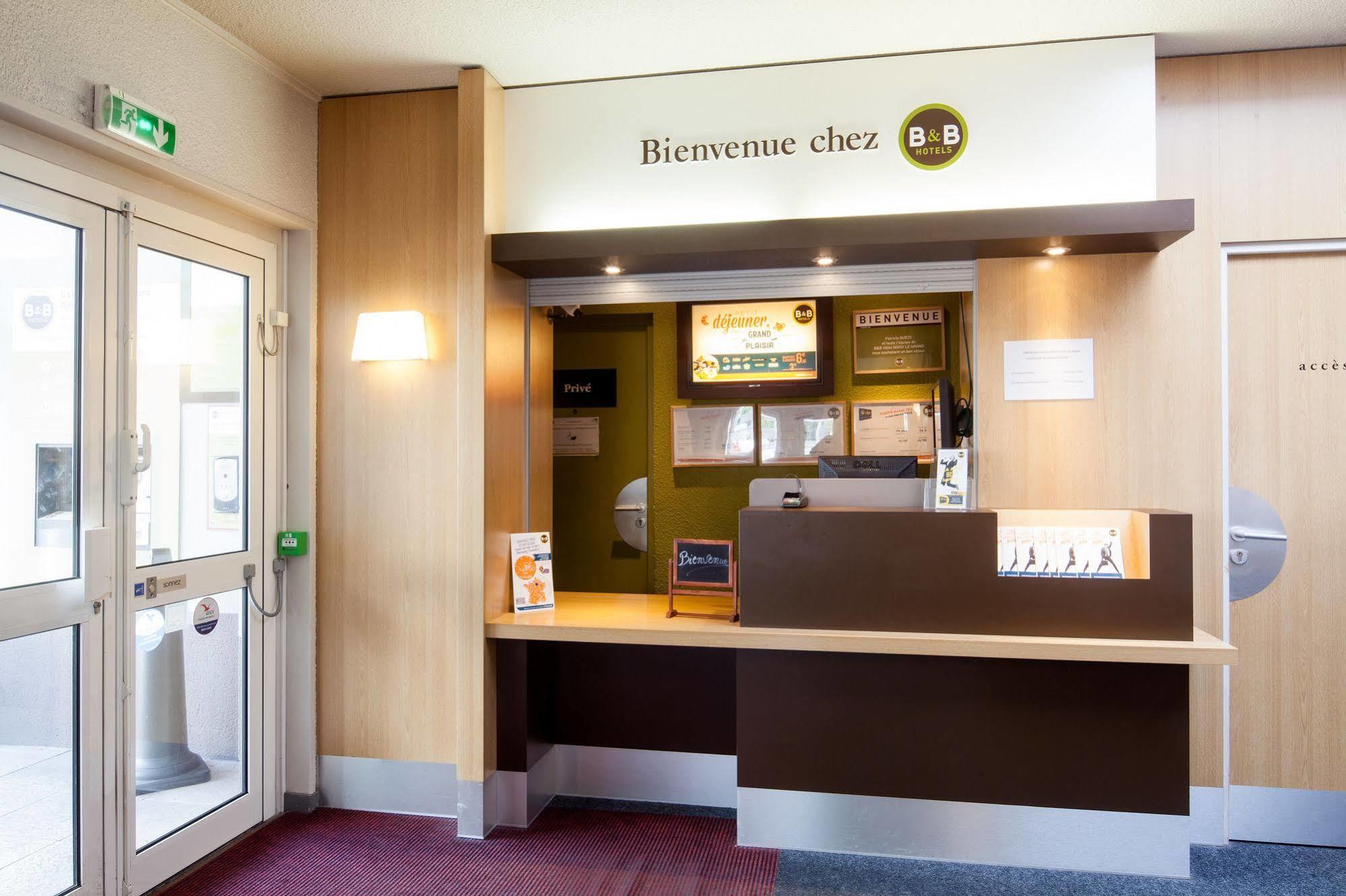 B&B Hotel ノワジー＝ル＝グラン エクステリア 写真